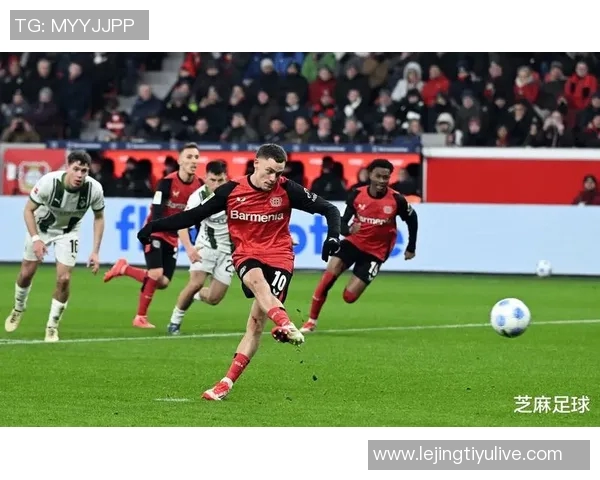 拜仁开季连胜追平AC米兰纪录孔帕尼海报引发球迷热议