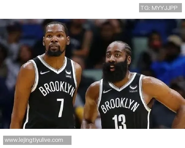 昔日队友今敌手KD穿火箭战袍对决哈登快船球衣真让人唏嘘